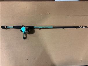 SHAKESPEARE FISHING REVERB ROD AND REEL Very Good